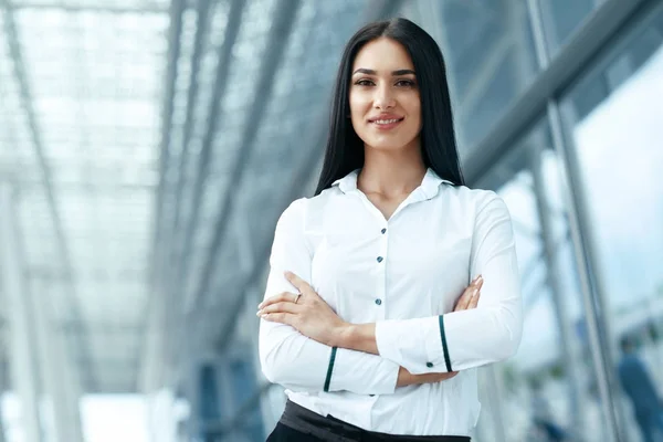 Portrait Of Business Woman In Office. Business People — Stock Photo, Image