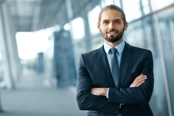 Business Man In Office Portrait. Gens d'affaires — Photo