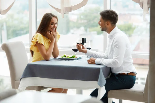 Proposal In Restaurant. Man Proposing Woman — Stock Photo, Image