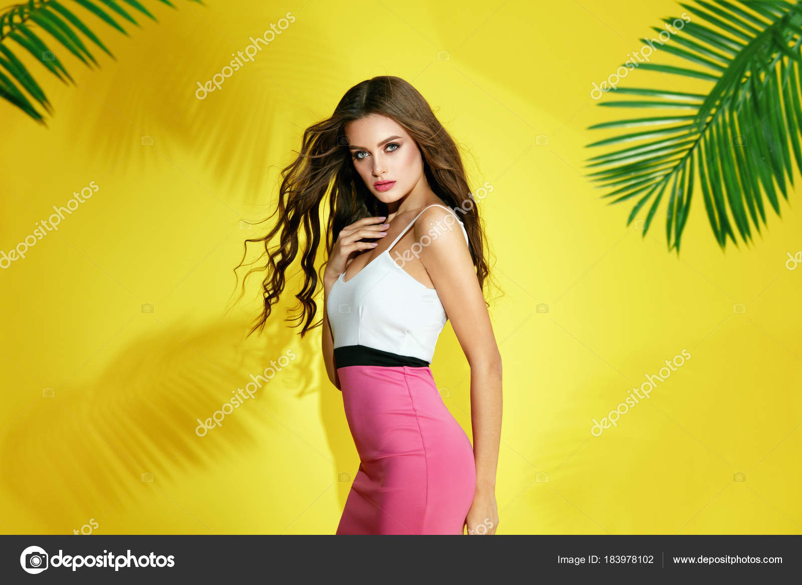 Fashion Style. Woman In Fashionable Summer Clothes Stock Photo by ©puhhha  183978102