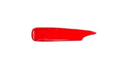 Kırmızı sıvı ruj doku leke