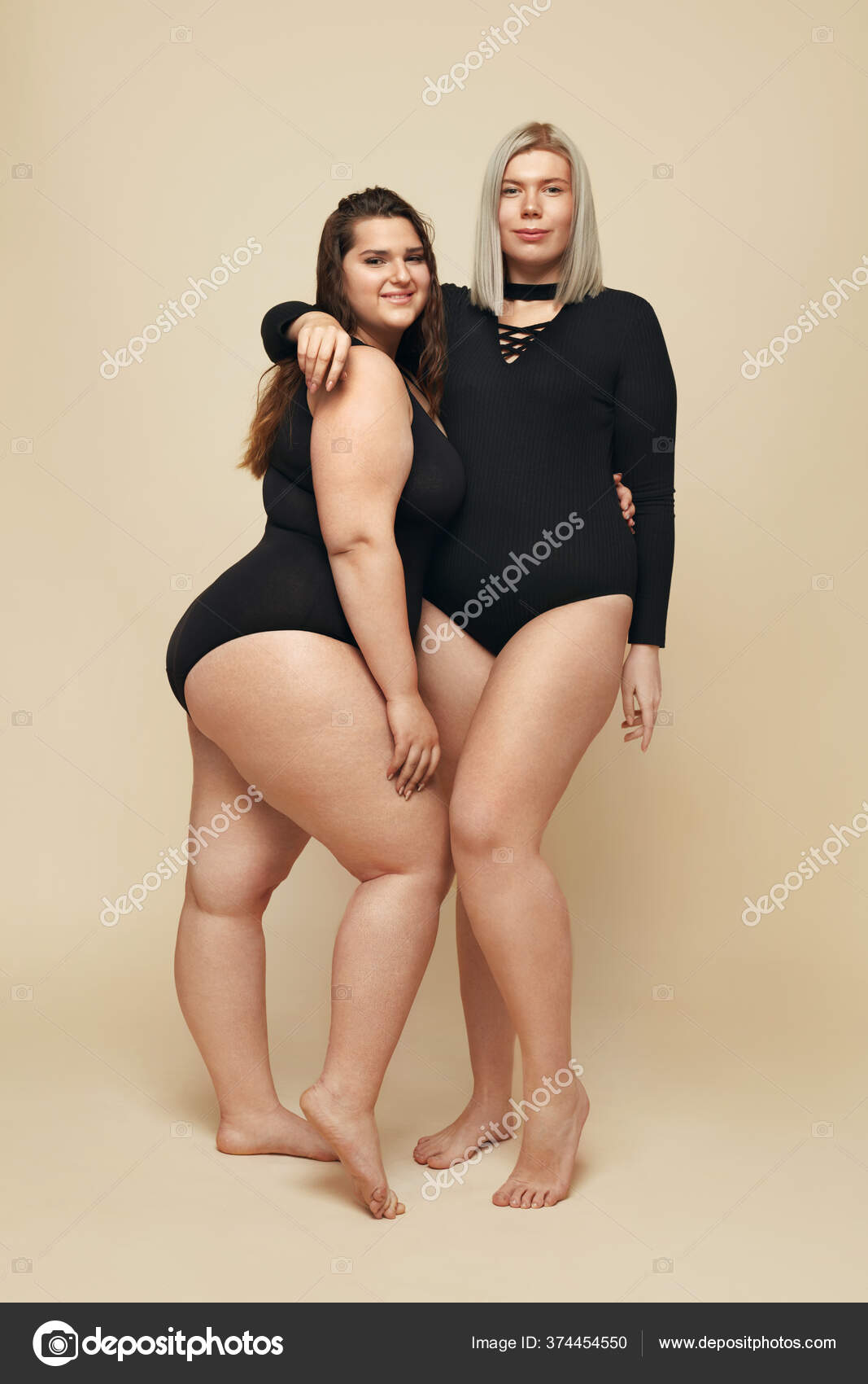 Size Models Full Figured Women Full Length Portrait Brunette