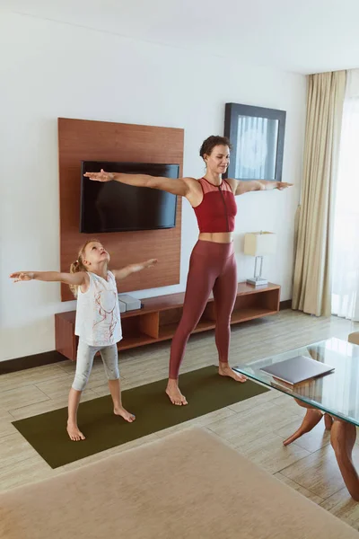 Family Workout Home Parent Child Exercising Living Room Little Girl — Stock Photo, Image