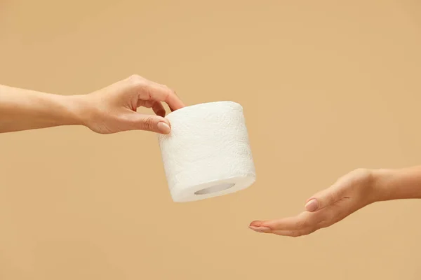 Hygiene Toilet Paper Roll Caucasian Female Hand Beige Background One — Stock Photo, Image