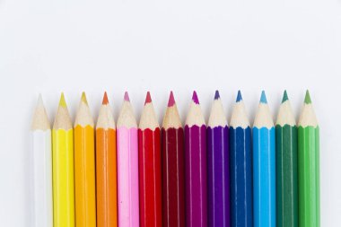 renk kalemleri okula geri döndü