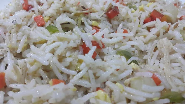 Basmati Rice Pulao atau pulav dengan kacang polong, atau nasi sayuran — Stok Foto