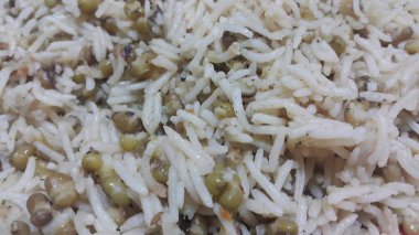 Basmati Pirinç Pulao ya da Chana ile sebzeli, ya da sebze pirinç çanak
