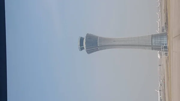 Πύργος ελέγχου του διεθνούς αεροδρομίου Πεκίνου — Φωτογραφία Αρχείου