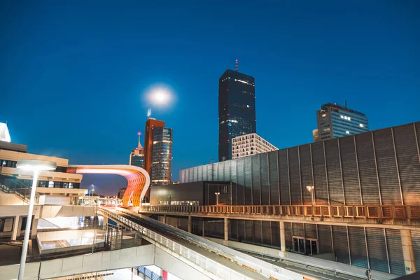 Hochhäuser und moderne Architektur in Wien Österreich — Stockfoto