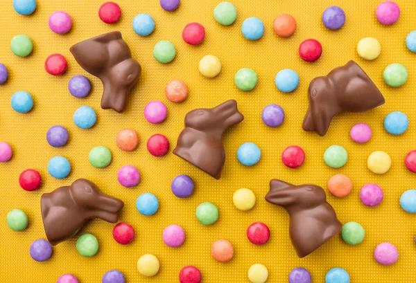 Lezzetli Paskalya Bayramı Çikolatalı Tavşan Yumurta Tatlı — Stok fotoğraf