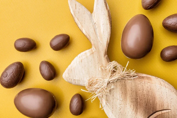 Délicieux Lapin Chocolat Vacances Pâques Oeufs Bonbons — Photo