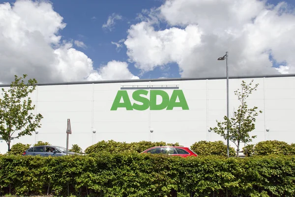 Swansea Reino Unido Mayo 2016 Vista Lateral Una Tienda Asda — Foto de Stock