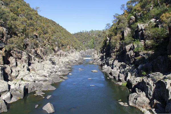 Launceston katarakt Gorge dağ geçidi Tasmanian Milli Park sistemi parçasıdır. 