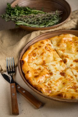 ev yapımı peynir pasta plaka, üstten görünüm