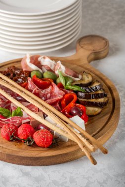 İtalyan salumi et tabağı Tablo ayarı