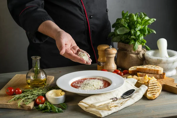 Comida Para Cocinar Gazpacho Sopa Crema Tomate Con Queso Camarones — Foto de Stock