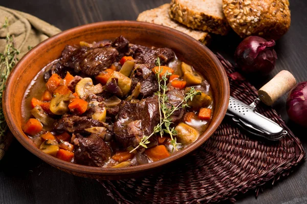 Panela Quente Karelian Cozinhou Carne Legumes Fundo Alimentar — Fotografia de Stock