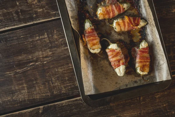 Matlagning Kryddiga Paprika Jalapeno Med Ost Och Bacon Mat Recept — Stockfoto