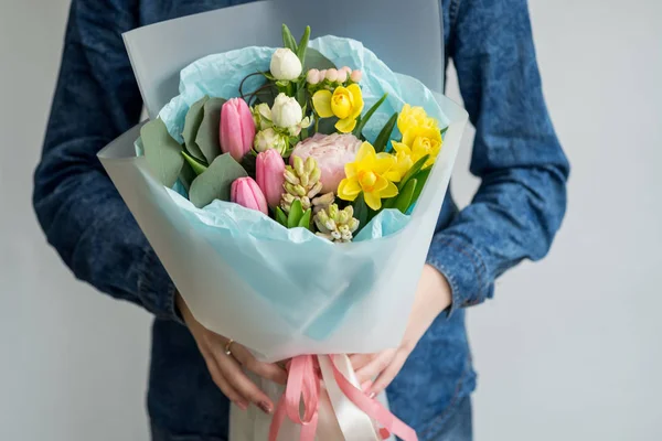 Woman Holding Beautiful Bouquet Bright Spring Flowers — Stock Photo, Image