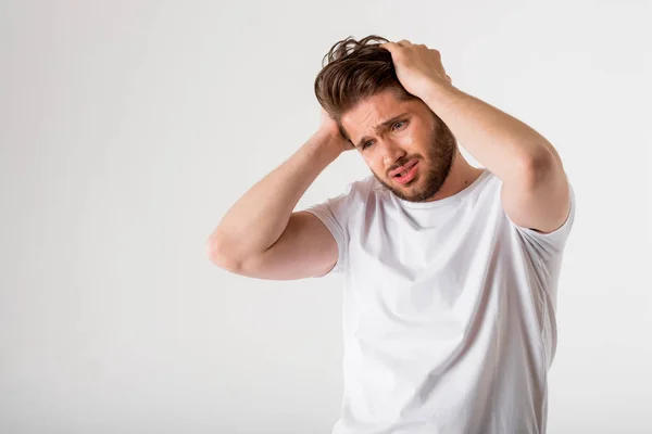 Retrato Hombre Barbudo Joven Camisa Blanca Tiene Dolor Cabeza Sobre — Foto de Stock