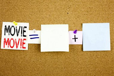 Kavramsal duyuru metni resim yazısı ilham film iş kavramı eğlence film üzerinde yapışkan not kopya alanı mantar zemin üzerine yazılmış Film için gösterilen