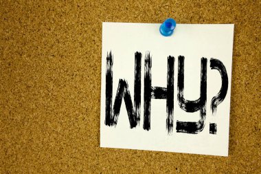 Kavramsal el yüzden gösterilen metin resim yazısı ilham yazılı soru. Yapışkan Not, hatırlatma mantar arka plan kopya alanı ile yazılı kavramı soran için iş kavramı