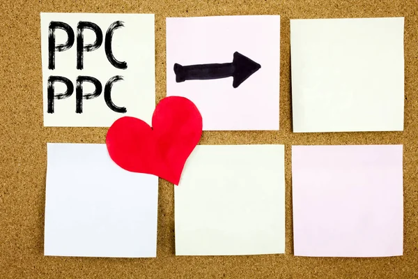 Kavramsal el PPC - Pay per Click kavramı Internet Seo para ve ahşap zemin, uyarı mektubu arka plan kopya alanı ile üzerine yazılmış aşk için gösterilen metin resim yazısı ilham yazma
