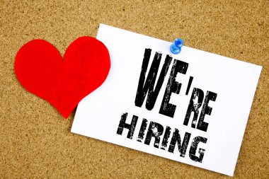 Keskin cümleli baloncuk konuşması. Gazetede işe alıyoruz..