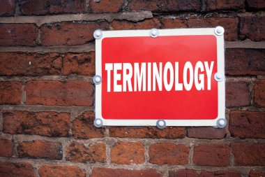 Tıbbi hukuki eski duyuru yol işareti ile arka plan ve kopya alanı üzerinde yazılı terminolojik anlam terminoloji kavramı gösterilen metin resim yazısı ilham yazma el