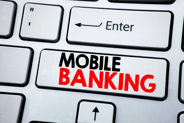Szöveg írása bemutatás, mobil Banking. Üzleti koncepció Internet Banking e-bank írt fehér billentyű másol hely. Szemközti nézet. — Stock Fotó