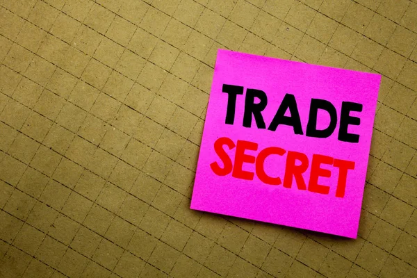 Handwritten text caption showing Trade Secret. Business concept writing for Data Protection written on sticky note paper on the yellow background. — Stock Photo, Image