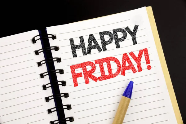 Mutlu Cuma gösteren el yazısı duyuru metin. Hafta sonu kalem marker ile eski ahşap ahşap arka plan üzerinde kopya alanı ile not etmek üstünde yazılı karşılama için iş kavramı