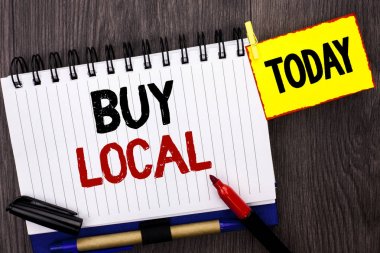 Word metin satın yerel yazma. Satın alma satın alma yerel olarak Dükkanı mağaza Pazar Buylocal defter kitap ahşap arka plan bugün Marker yanındaki yazılı perakendeciler için iş kavramı.