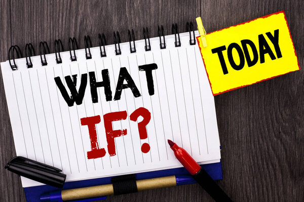 Текст письма Что если вопрос? Бизнес-концепция для того, что означает вопрос Спросите часто помочь решить поддержку Faq написано на ноутбуке книги на деревянном фоне Сегодня маркер рядом с ним
.