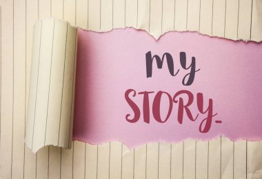 Not My Story gösterilen yazılıyor... Biyografi başarı kişisel geçmişi profil gözyaşı defter kağıt arkasında pembe arka plan üzerinde yazılı portföy vitrine iş fotoğraf.