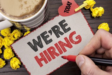 İş fırsatları gösterilen not yazma. Re vitrine iş fotoğraf