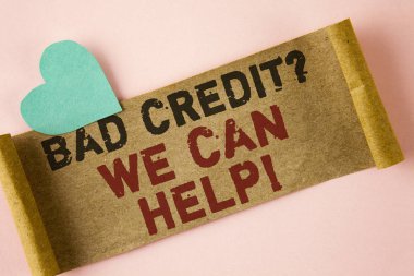 Word metin kötü kredi soru olabilir yardım motivasyon dediğimiz yazma. İş kavramı için başarmak yanında düz arka plan kalp üzerinde katlanmış karton kağıt parçası üzerinde yazılı iyi borç sağlık.