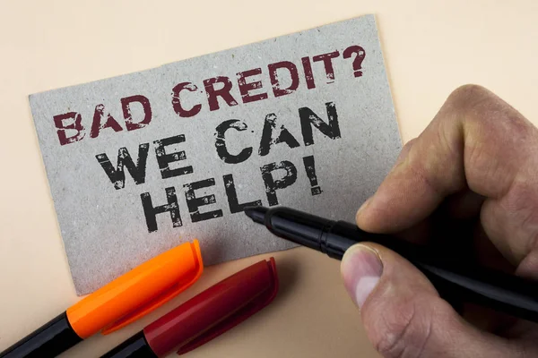 Conceptual hand writing showing Bad Credit Question We Can Help Motivational Call. Business photo text achieve good debt health written by Man with Marker on Cardboard Piece on plain background — Stock Photo, Image