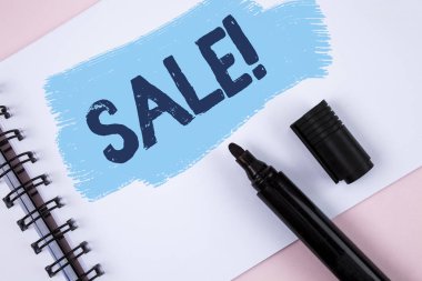 Satış motivasyon ara gösterilen metin işareti. Kavramsal fotoğraf üstünde not etmek boyalı düz pembe arka plan Marker yanındaki yazılı bir satış yapmak indirimli fiyatlarla mal satış.