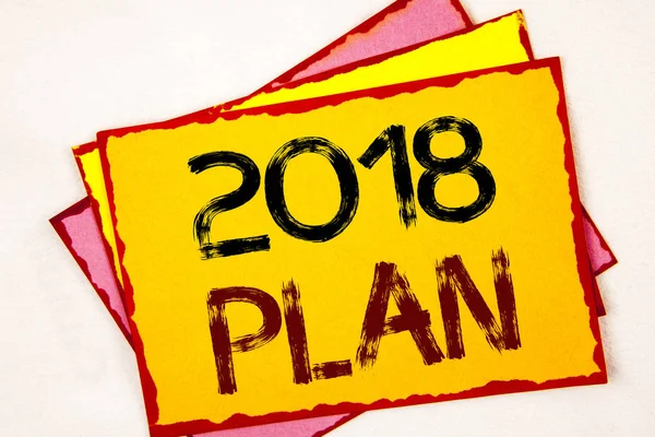 Konceptuella hand skriva visar 2018 Plan. Företag foto skylta utmanande idéer mål för nyår Motivation till Start — Stockfoto