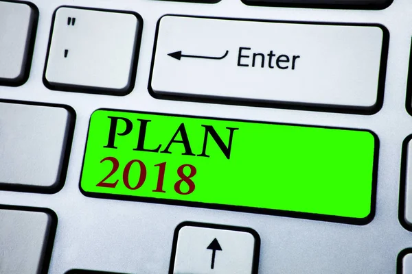 Ordet skriva text Plan 2018. Affärsidé för utmanande idéer mål för nyår Motivation till Start. Koncept för Information — Stockfoto