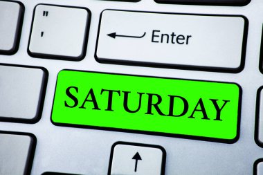 Word metin yazma Cumartesi. İş kavramı ilk günü hafta sonu dinlenirken zaman tatil eğlence anı için. Kavram bilgi için