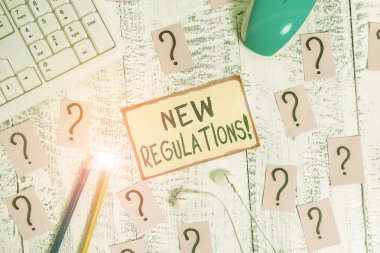 Yeni Yönetmelikler 'in el yazısı metinleri. Kavram demek, devletin düzen kontrolüne araç gereç, bilgisayar işleri ve tahta masanın üstüne karalanmış kağıt gibi şeyler yaptırdı..