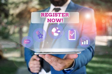 Register Now 'ı gösteren bir not yazıyorum. İş fotoğraflarında resmi liste ya da kayıt gösterimi ya da diğer şeyleri web ya da forum içinde gösterme erkek giyimi akıllı aygıt kullanılarak sunuluyor.