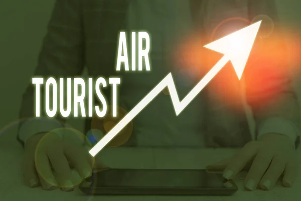 Note d'écriture montrant Air Tourist. Photo d'affaires montrant le processus d'aller d'un endroit à l'autre par n'importe quel objet volant . — Photo