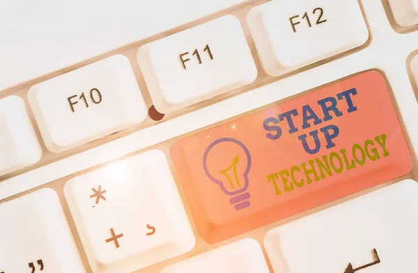 Text sign showing Start Up Technology. Conceptual photo Young Technical Company initially Funded or Financed. — Stock Photo, Image