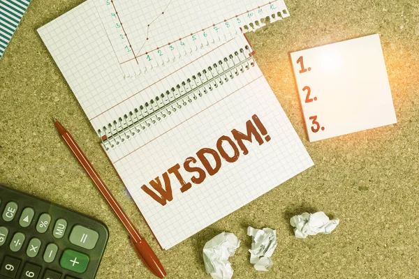 Writing note showing Wisdom. Business photo showcasing the ability to use your knowledge and experience to make decisions Desk notebook paper office paperboard study supplies chart. — Stock Photo, Image