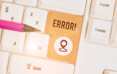 Kelime yazma metni Hatası. Beyaz arka plan tuşu kopyalama alanı nın üzerinde boş not kağıdı ile davranış yargı veya program Beyaz pc klavye yanlış olma durumu veya durumu için İş kavramı.