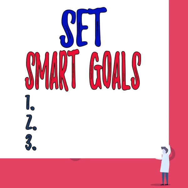 Znak tekstowy pokazujący Set Smart Goals. Conceptual zdjęcie dając kryteria do prowadzenia w ustawieniu celów Jeden człowiek profesor nosić biały płaszcz czerwony krawat trzymać dużą deskę używać dwóch rąk. — Zdjęcie stockowe