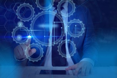 Modern teknoloji akıllı aygıtında ağ sisteminin fotoğrafı. Şematik ağ haberleşme bilgisinin resimli resim simgesi